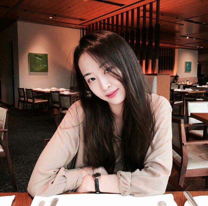 DasomKim65's tweet photo. 가을 인가봐 진짜 https://t.co/3728nIlqwf