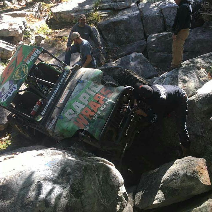 OGOB_Racing's tweet photo. #rockcrawling #rockcrawler #teamyukon #offroad #broke https://t.co/jTMN4Z7GcD