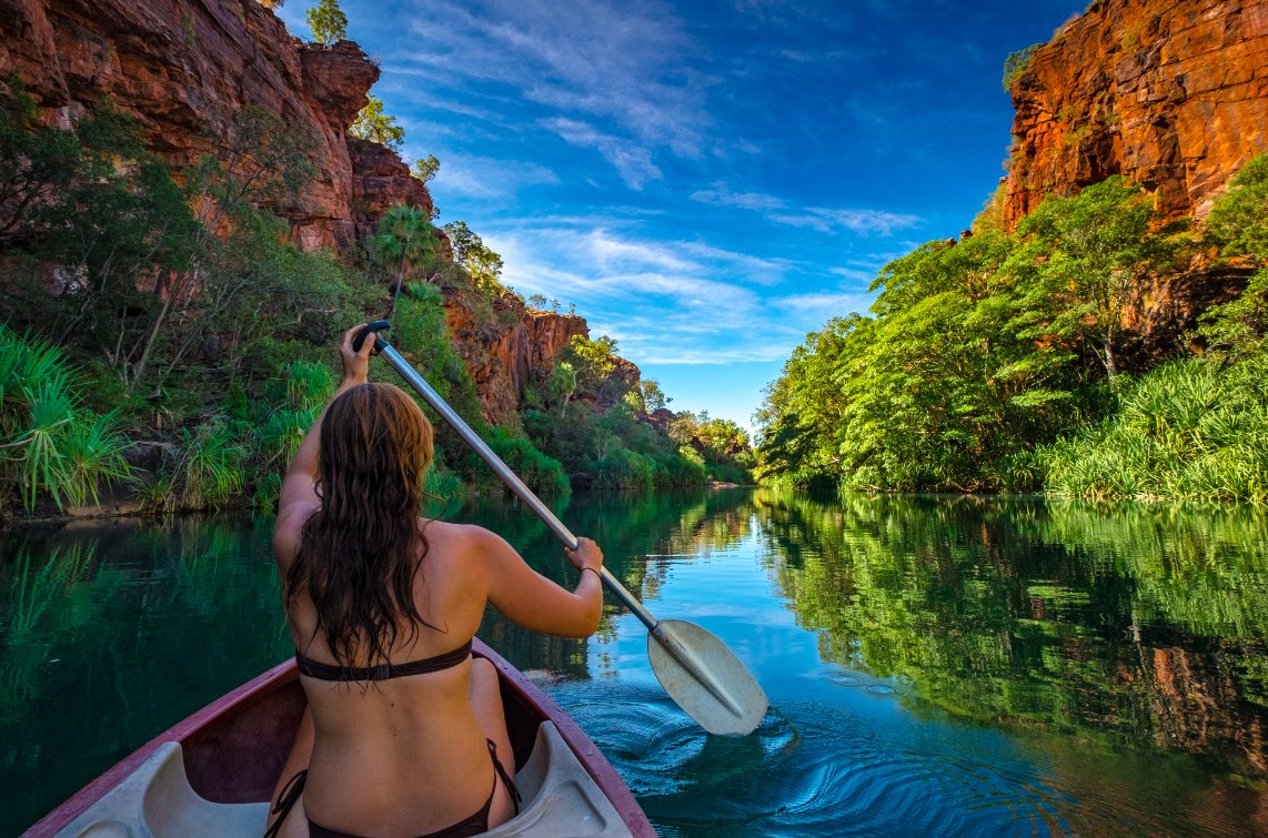 OUTBACK_QLD's tweet photo. 🆕BLOG: 🌴🚣 5 reasons to find your piece of paradise at @AdelsGroveQLD https://t.co/Xi9zdScGEB #OutbackQueensland https://t.co/zBJB7scF7A