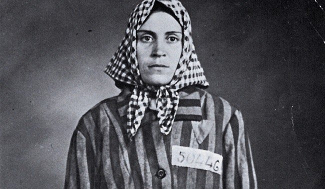 CatorzeCat's tweet image. «Mentre hi ha vida, hi ha esperança!»
Avui Neus Català fa 102 anys:
catorze.cat/noticia/7543/c…