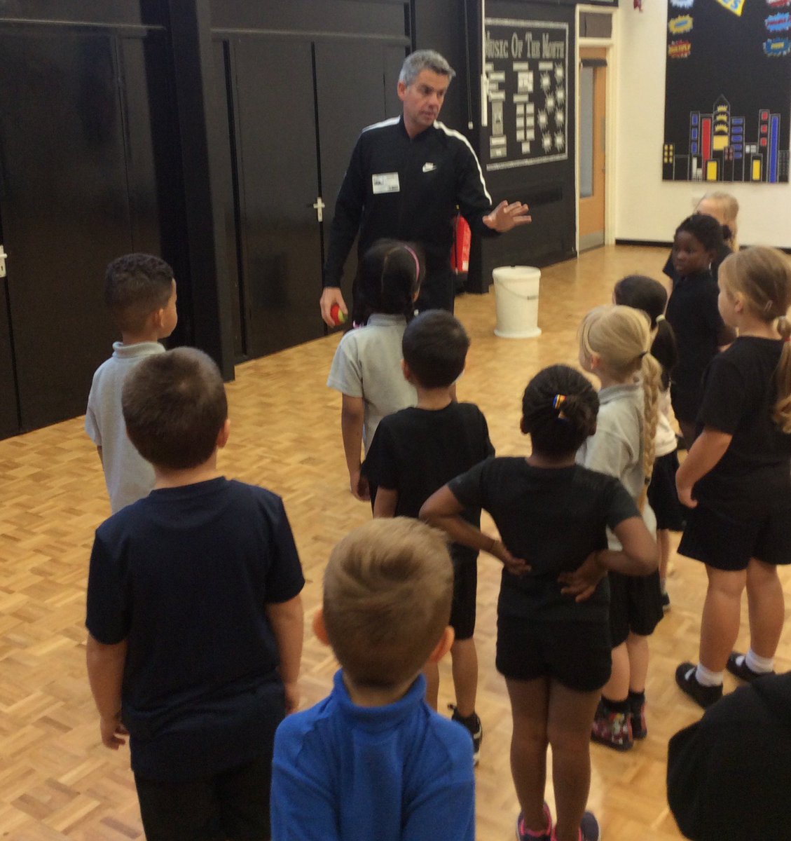 BlueBellHillPS's tweet image. We have had the LTA Tennis Roadshow in school this morning with our reception Yr 1&amp;amp;2 #PE #Tennis @SportNotts @TennisInNotts @MidsTennis