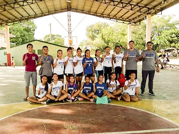 chefjopet's tweet photo. Worth it. Thank you Lord!👌👆😇

#blurred #champions #6peat #unitmeet #1bataan #MNHSWVT #roadtoprovincialmeet #awesome https://t.co/zUS0U2z3i5