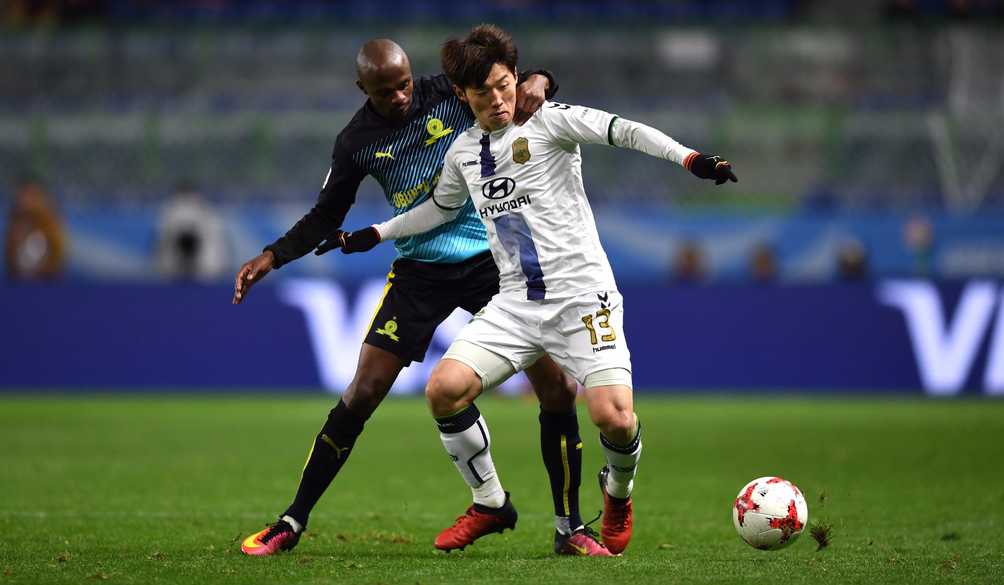Happy birthday Kim Bo-kyung! The  midfielder and winner turns 28 today!      Kim Bo-kyung! 