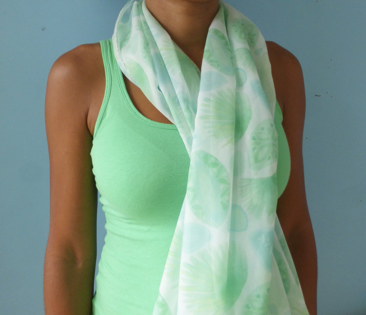 CasaFloraDesign's tweet photo. #green #chiffon #scarf #handmade from my #handpainted #design try #winterbrights this year and bring the #sunshine into your #wardrobe https://t.co/skszEfBZ3s