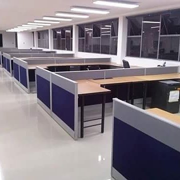 Boxservicios's tweet image. Remodelamos sus oficinas a muy buen precio contactenos tel 237 50 39 3142605096