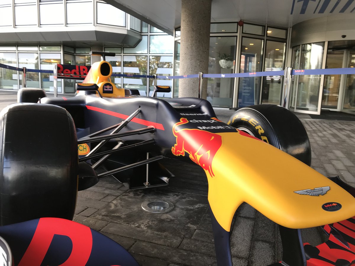 E_Doorenspleet's tweet photo. @IBMBenelux #WIOTCTY2017 great speakers and #RedBullRacing. https://t.co/KXp3cqkIPk