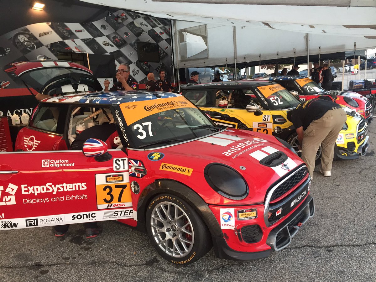 James_Vance's tweet photo. Wake 'em up, guys! Qualifying at 8:30am! #MINI #MINIJCW #exposystems #CTSC #FOXFactory120 https://t.co/sMoDxtv4wP