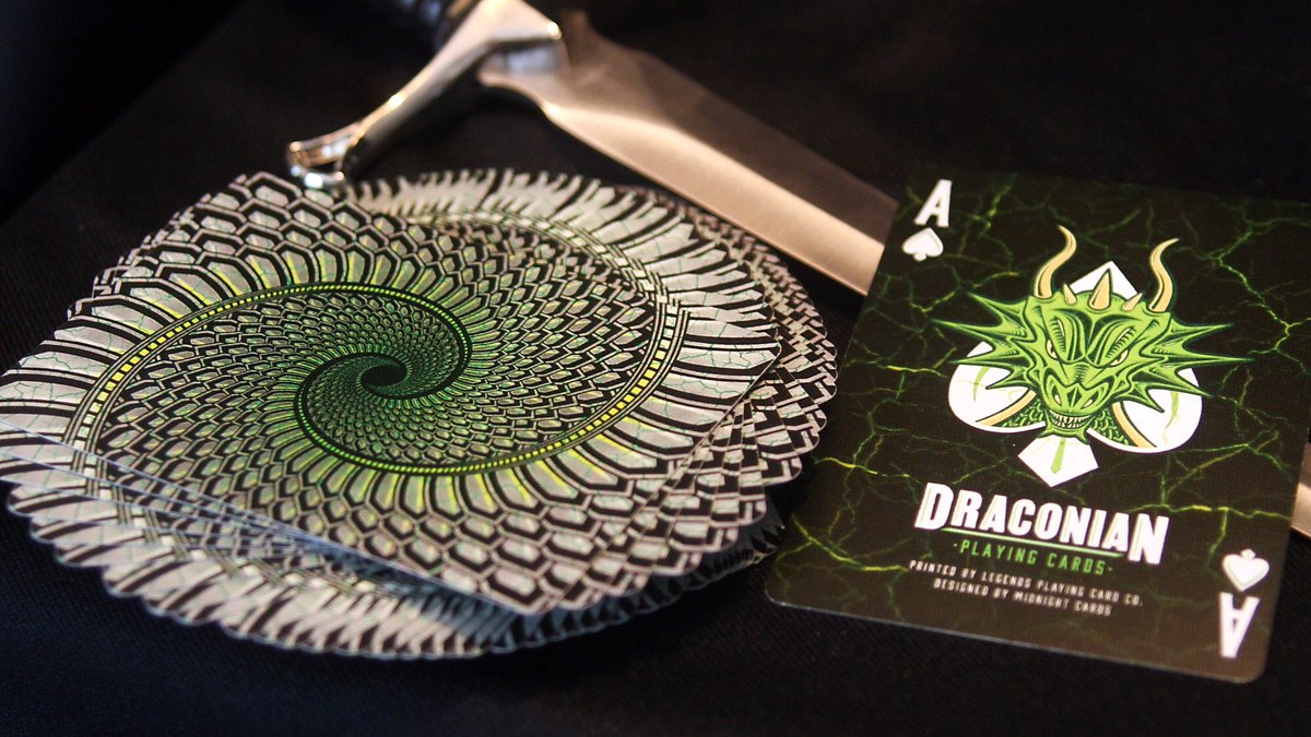 The Draconian Wildfire Deck is now LIVE on <a href="/BestKickstarter/">Best of Kickstarter</a> <a href="/backercamp/">Top Kickstarter Inventions</a> #GameOfThrones #dragons #cardistry 

kickstarter.com/projects/randy…