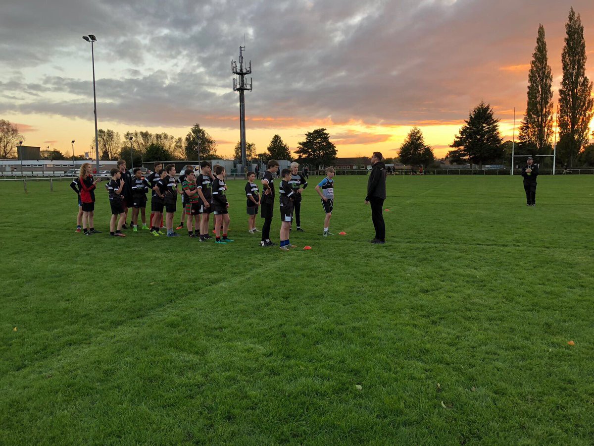 FCComFoundation's tweet photo. Fantastic takeover night @HeworthRugby u13s. Some great skills on show working on the defensive wrestle and initial contact https://t.co/CMO6SXegBB