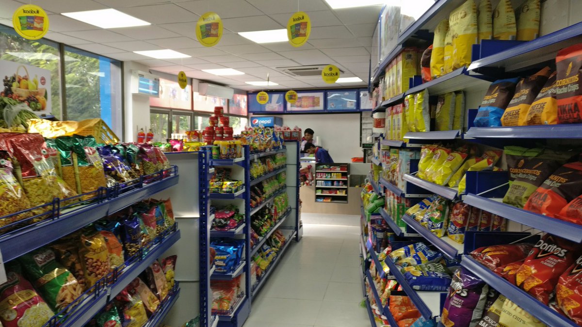GlueDesignIndia's tweet photo. QuickStoreTransformation. Quiktile up in<48hours. SaveTime,Money. Best#fixture for Apartment complexes. #moderntrade #supermarket #architect https://t.co/YLRkUWGdNF