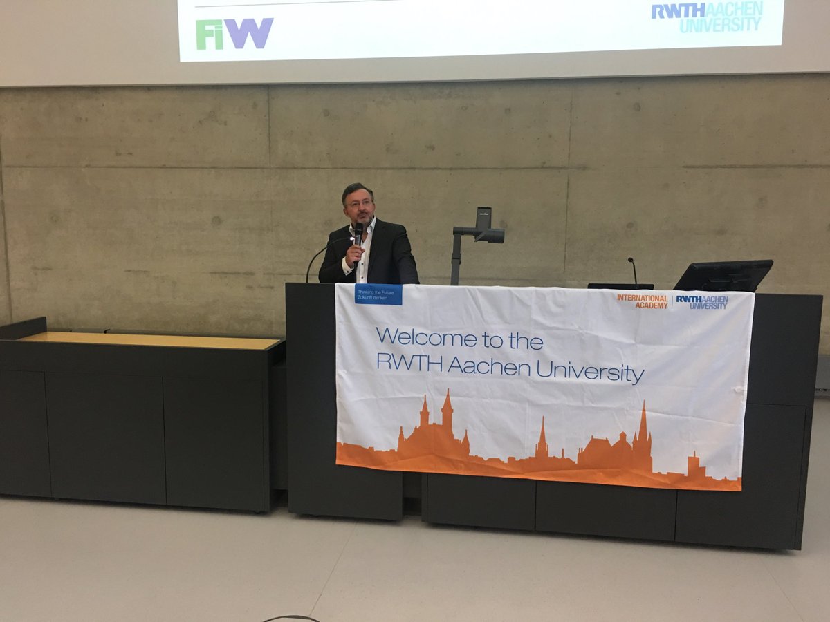 olsono's tweet photo. RWTH Aachen University International Academy Welcome Day 2017 - Remarks by Prof. Wim Naudรฉ. #ExperienceMSM https://t.co/gT6m8ln06K