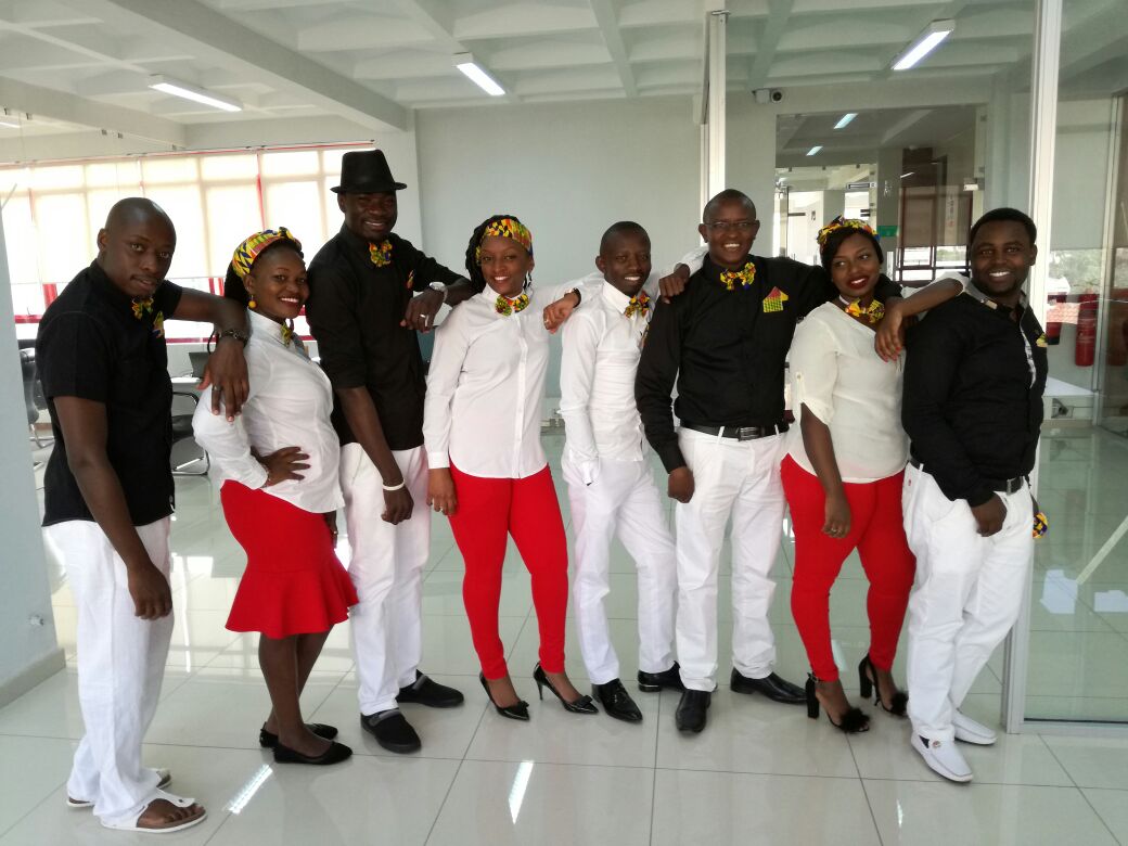 KingdomBankKE's tweet photo. It's an African themed Friday at #JamiiBoraBank #CSWEEK2017 #JBBSubsidiaries https://t.co/8hYlRvzxYU
