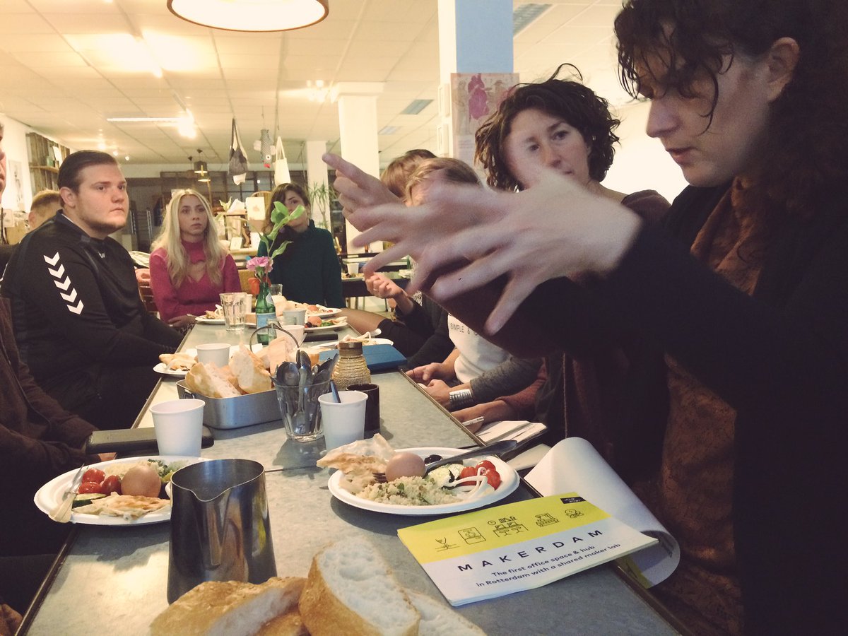 DHcooperatie's tweet image. Inspirerende verhalen van ondernemers in Bospolder Tussendijken tijdens het ondernemersontbijt van #PlaktVastGoed in @StroopRotterdam