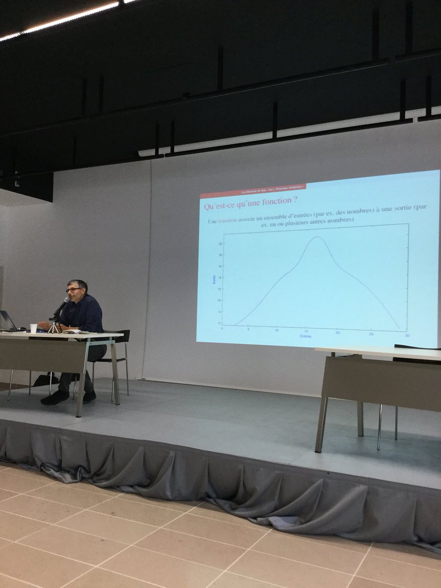 Francois Yvon parle #traduction #automatique et #neuronale <a href="/MSHDijon/">MSH Dijon</a> pour #jmt2017 <a href="/ITD_JMT/">ITD-JMT</a> avec <a href="/SFTfr/">SFT</a> et <a href="/master_T2M/">Junior Agence T2M</a>