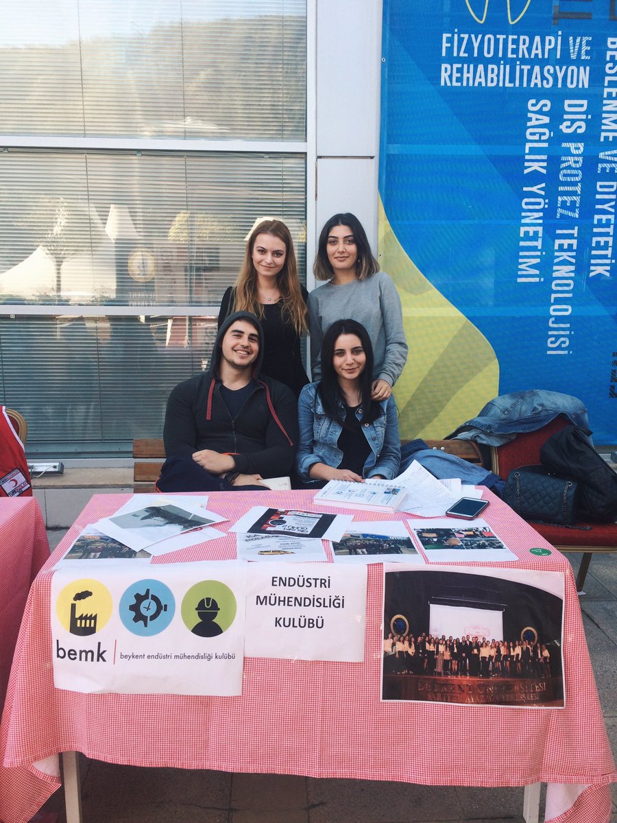BeykentEMK's tweet photo. Ön bahçedeki standımızda kayıt alımlarımız devam ediyor!Standımıza bekliyoruz:) #bemk @BeykentUnv https://t.co/ZCyzb5yRxQ
