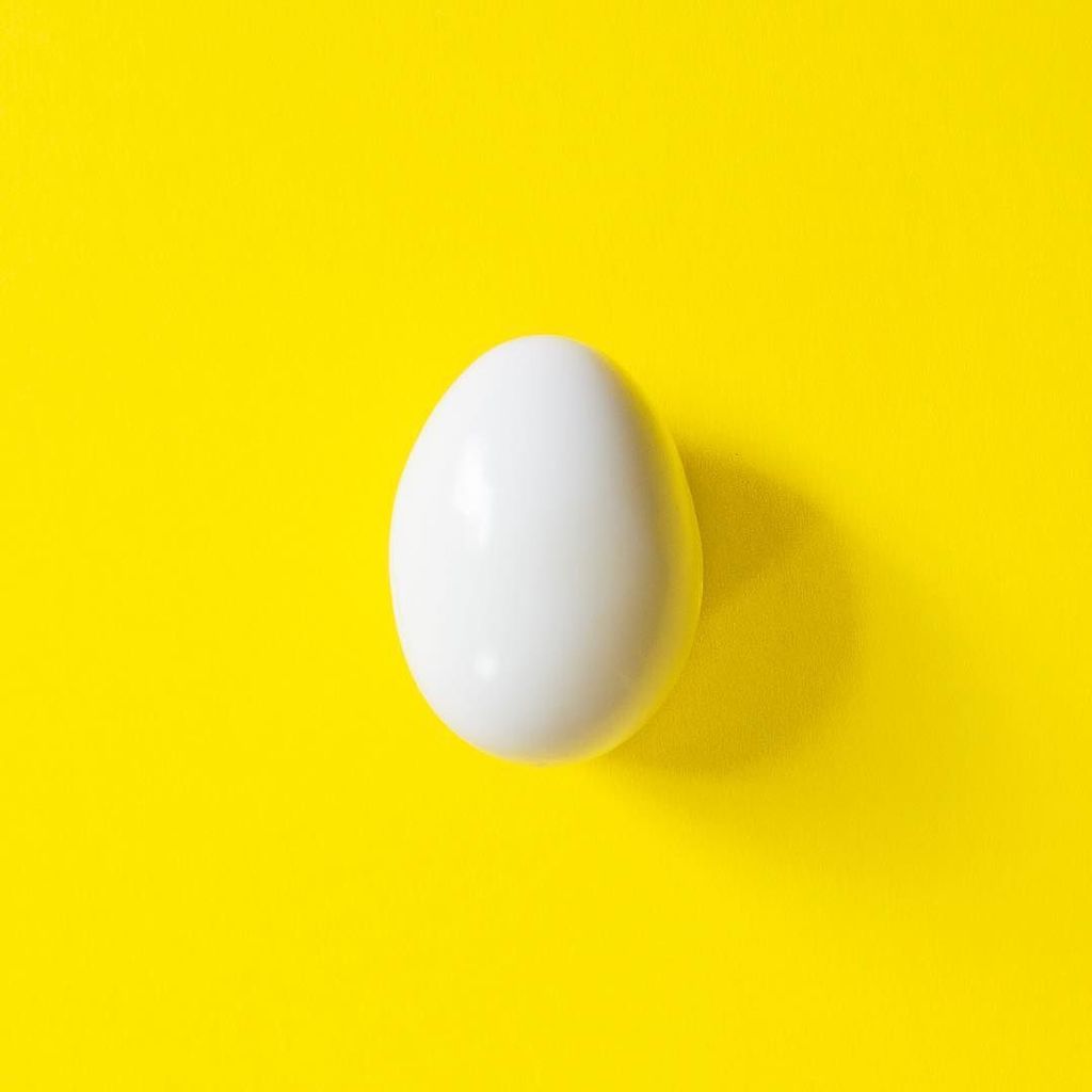 ayellowmark's tweet photo. The semplicity of a friday (before the weekend) behind a simple egg 💛😌 // #Ayellowmark .
.
.
.
.
.
.
.
.
.
.
.
.
.
*Ad Shot taken by #Galax… https://t.co/82RYggPdhy
