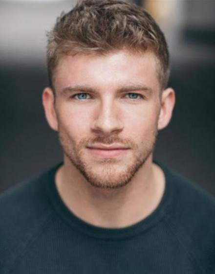 RsvpArtists's tweet image. An exciting Friday for theses 4!! GOOD LUCK. #Auditions #gettingseen @Sam_Adamson @RosieMaySpivey @_Andrew_Davison @SammyBroly