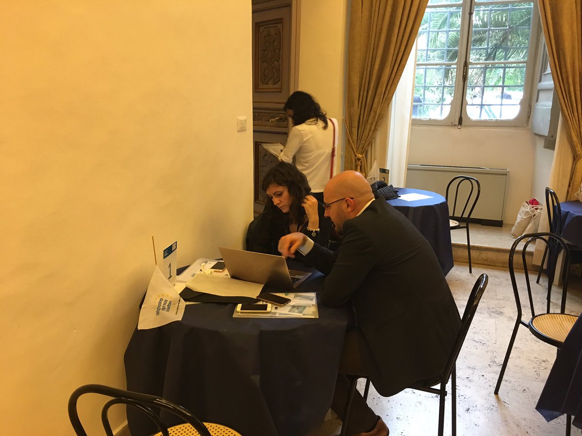 LazioInnova's tweet photo. Proseguono i B2B a #Ifib2017 #bioeconomy #Biotechnology @BICLazio @EEN_EU https://t.co/fdkvnhjQKx