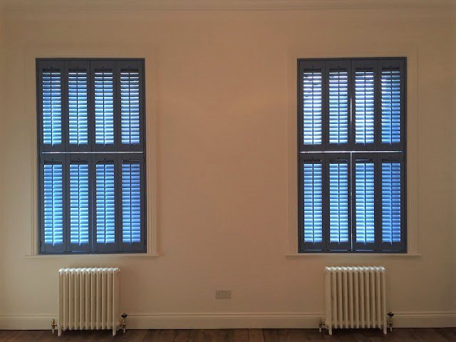TheShutterShop's tweet photo. Customised blue #shutters create a feature in the room. #bespoke #autumninstall #interiorinspo #interiortrends https://t.co/UWJAjXMCdX https://t.co/jLPlWN33Cy