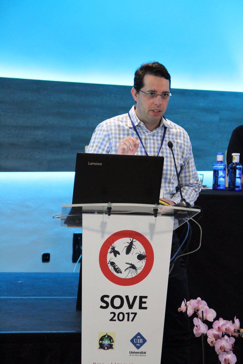 sove2017's tweet photo. Fabiano Olivera of @NIAIDNews talks about #sandfly salivary proteins drive neutrophil recruiment&amp;exacerbate #leishmania infection #sove2017 https://t.co/qHCy6QKFoo
