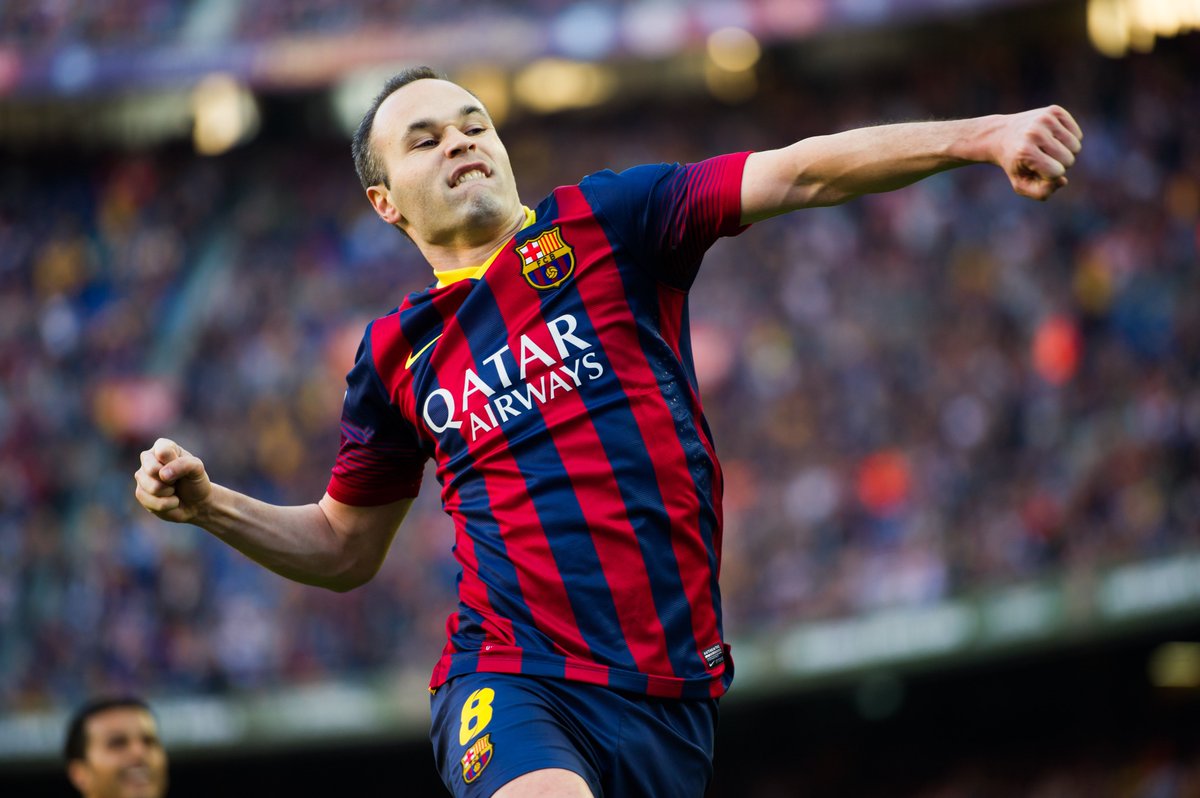 Squawka_Live's tweet photo. OFFICIAL: Andres Iniesta has signed a ‘lifetime contract’ with Barcelona, keeping him at the club for the rest of his career. https://t.co/5LDibCuUIf