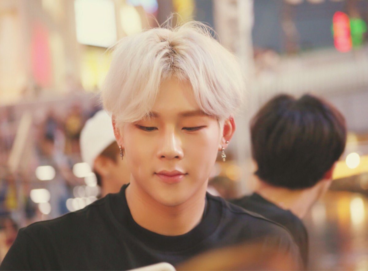 OfficialMONSTAX tweet picture
