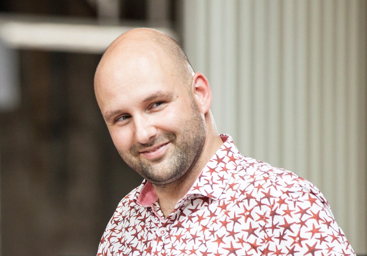 impactfabriek's tweet photo. Aan boord van de Impactfabriek, @tomvaessen! 'Als het hart klopt, dan klopt het!' In dit blog stelt hij zich voor: https://t.co/tFAGyITe61 https://t.co/RyckeG3wcK