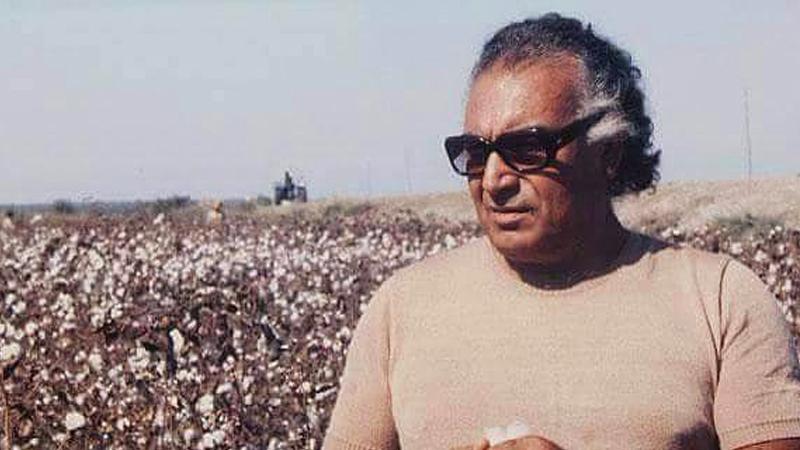 6 Ekim 1923, Yaşar Kemal dünyaya geldi. İyi ki doğdu, iyi ki yazdı. #YaşarKemal
