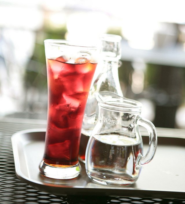 BhaktisBanter's tweet photo. Some delicious #homemade ice teas to beat the heat https://t.co/t1BxknyGG2 @FoodBloggerAI https://t.co/G2JgX1bPco