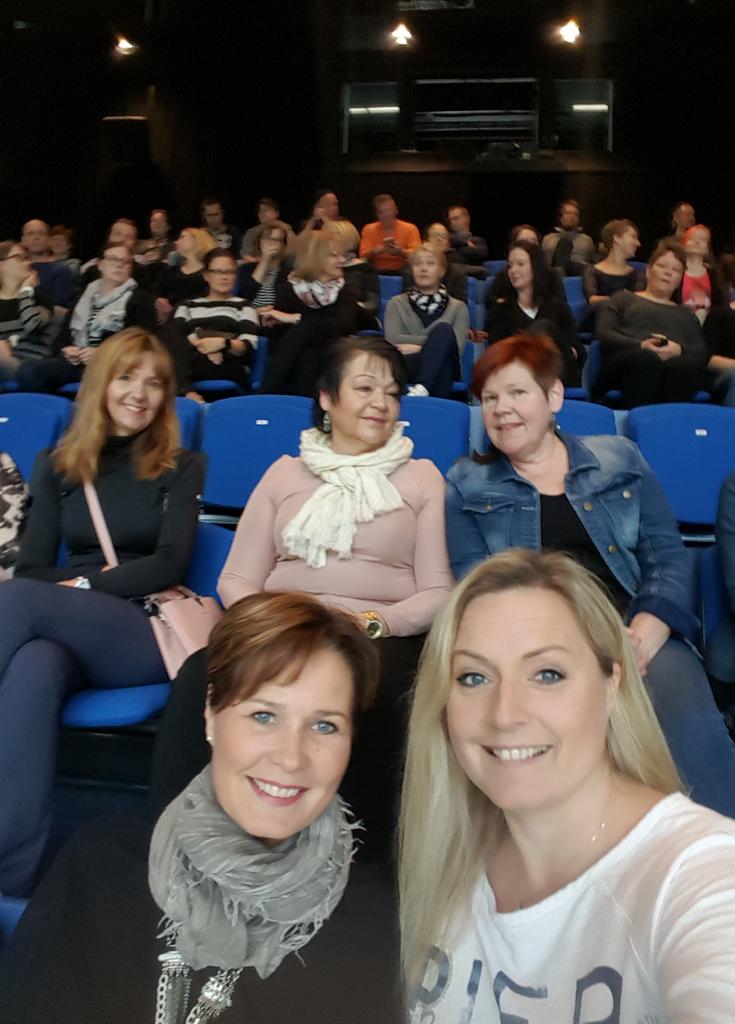 annemaurila's tweet photo. Mieli kirkkaana asiakkaan asialla työhyvinvointi-iltapäivä alkamassa @Tampere-talo 😀 #Kiilto https://t.co/tgZu6N4r9o