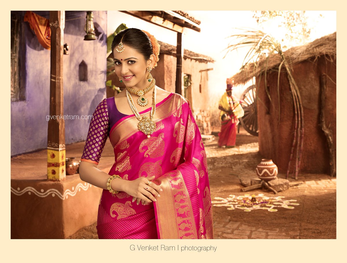 rakuldieheart's tweet photo. #FemeStylishStar @Rakulpreet looks #Traditional in latest #Vaibhavjwellers ad campaign pic #Villageset styled by @geetikachadha https://t.co/PTJgMtCBOl
