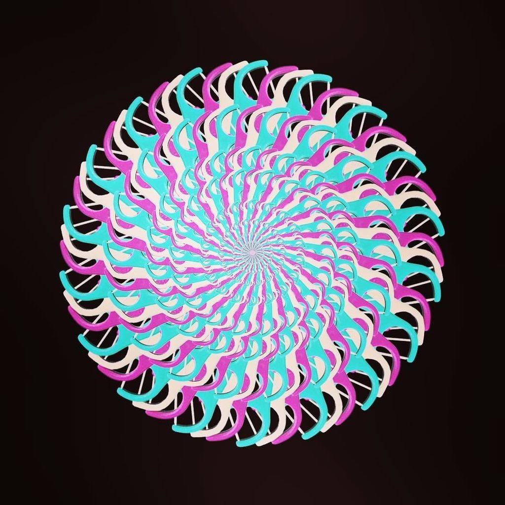 ArchieMacLDN's tweet image. LET'S TALK ABOUT PLASTIC
Work in progress for @youngandidle #showofhands next Thursday, exploring our plastic consumption. First person to …