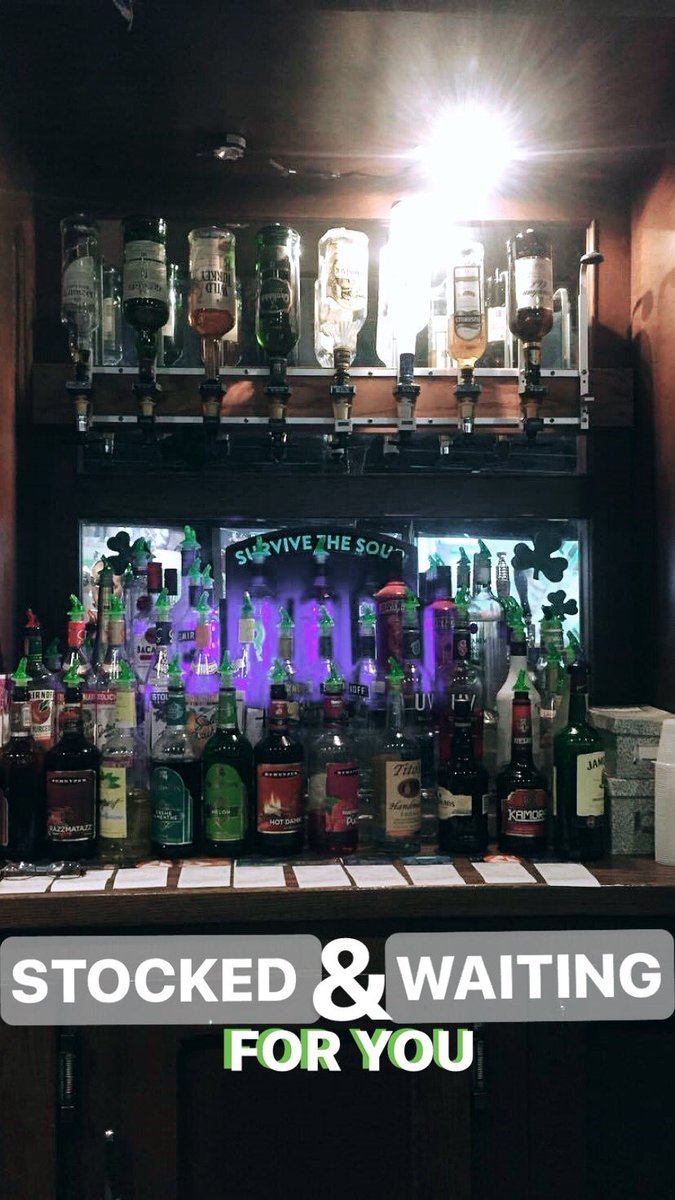 Okellysmtp's tweet photo. The deals are too good tonight!
50Cent Beer 🍻
$1 Shots
$2 DBLS
#PartyPassFriday https://t.co/6HRHyb1WXZ