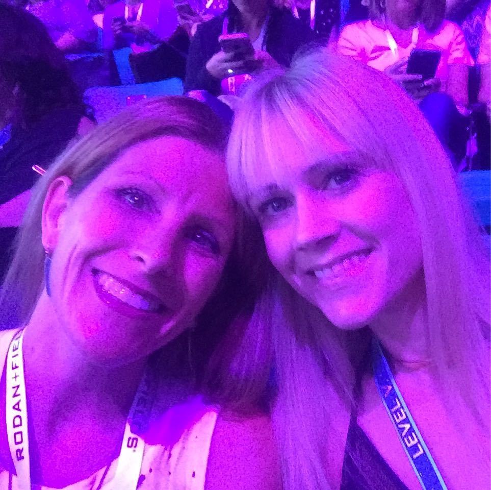 skincareartist's tweet photo. Something big is coming!! #rfconvention2017 https://t.co/pRjg9T1saT https://t.co/3hIo6AXBxP