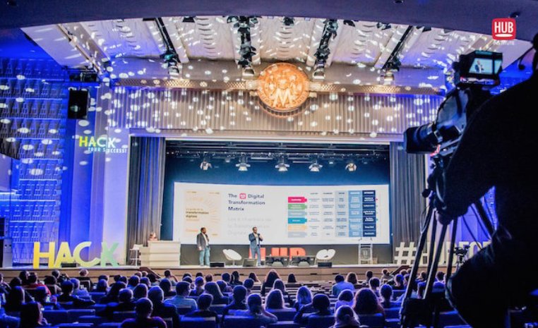 Préparez-vous pour vos séances de networking au #HUBFORUM Paris ! <a href="/frenchweb/">FRENCHWEB.FR</a> 👉 hubs.ly/H08QyqT0