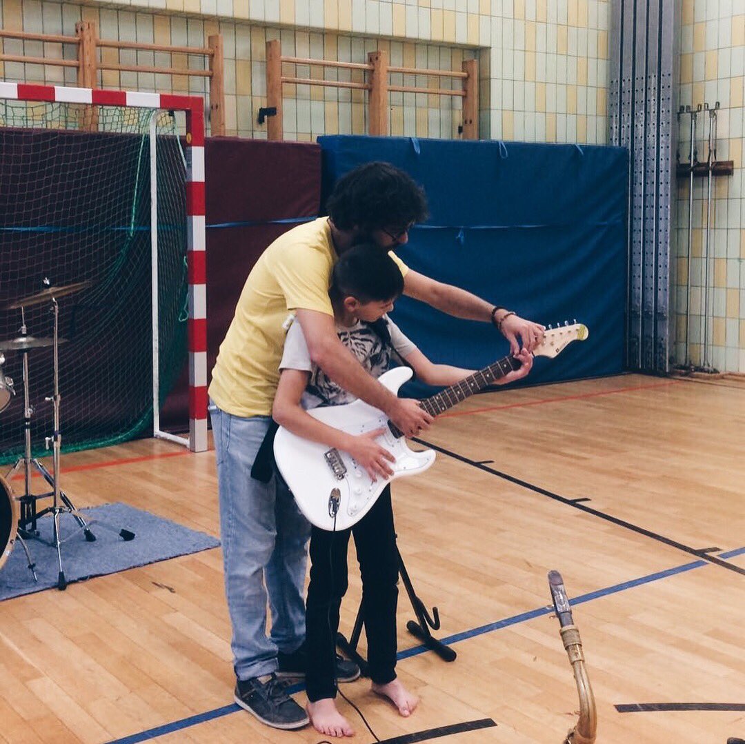 Ein paar Bilder von gestern - am Dienstag geht's weiter! Auch dann gibt es wieder Gutscheine zu gewinnen, kommt vorbei! #musik #bigband