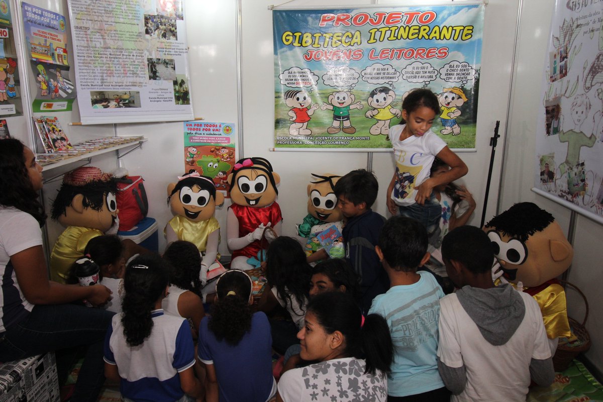 FLiQNatal's tweet photo. Muita gente movimentando a FLiQ ao longo do dia!  (Fotos: Lenilton Lima) https://t.co/b2ByOPWdw3