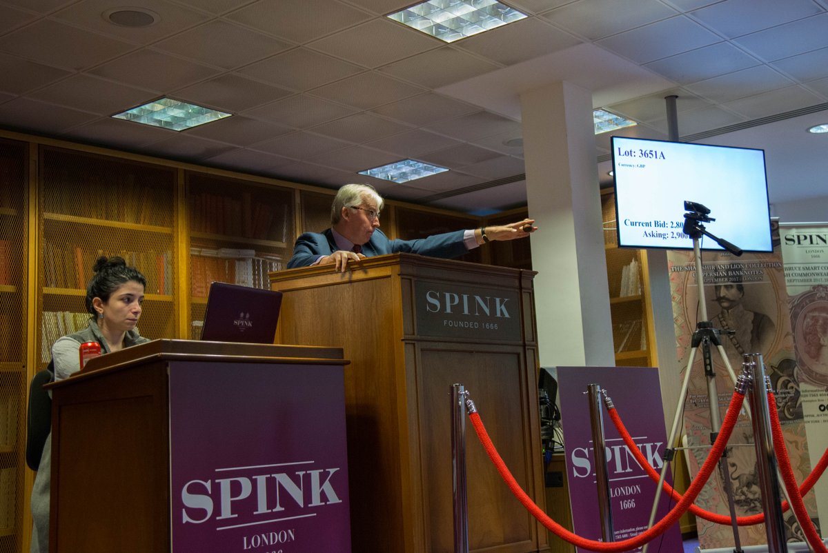 bankofengland's tweet image. Fantastic crowd and lots of high bids at the #NewTenPoundNote auction @SpinkandSon today.