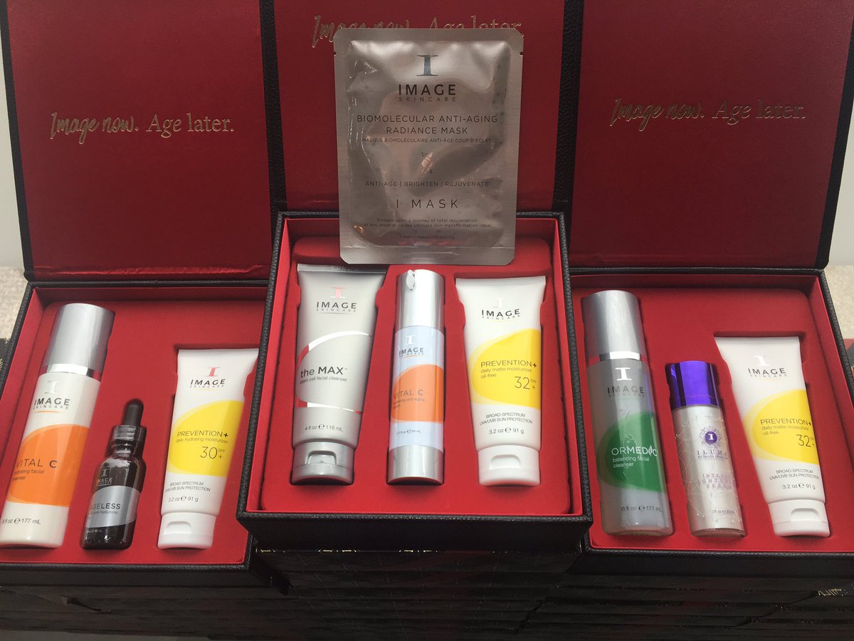 WxSkinClinic's tweet photo. @imageskincareIE #christmas gift sets have arrived... #free cleansers, they won't be here for long 🏃🏼‍♀️ https://t.co/p6mqLljZhH