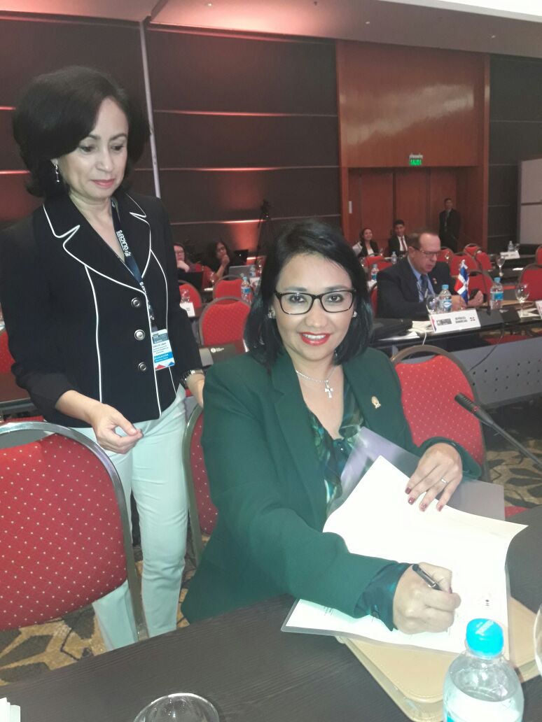 CortedeCuentas's tweet photo. Durante Asamblea General #OLACEFSpy2017 , la Corte de Cuentas fue nombrada como Auditor de Gestión de la #OLACEFS para el período 2018-2019 https://t.co/0AegcPzyYt
