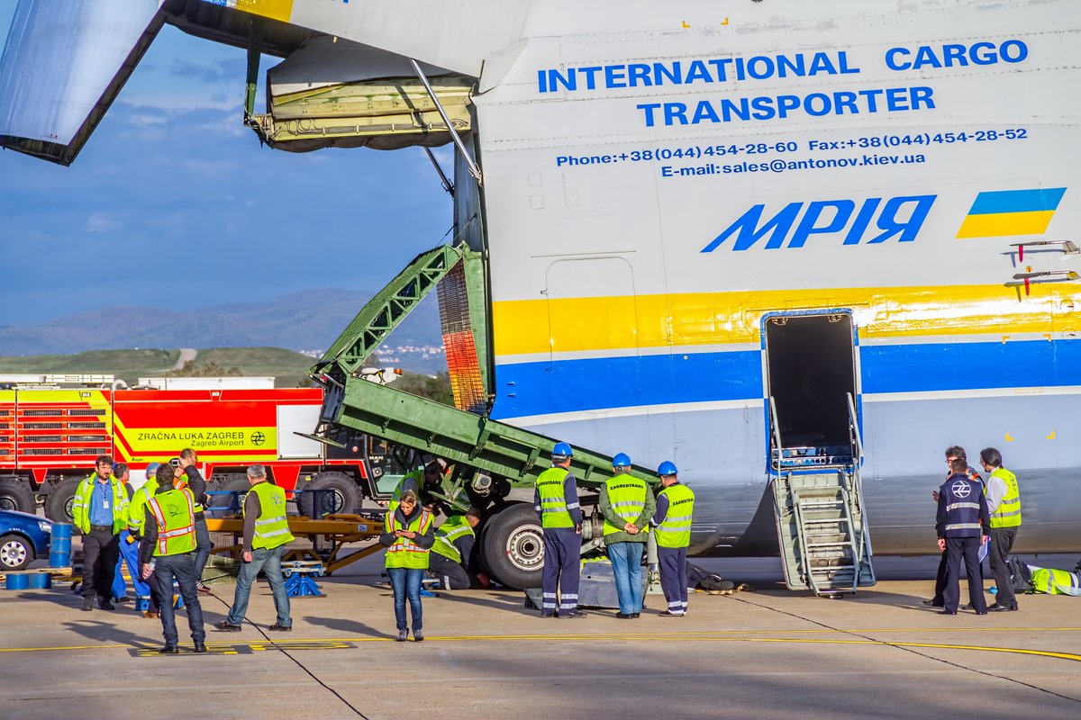 PoseyIntl tweet picture