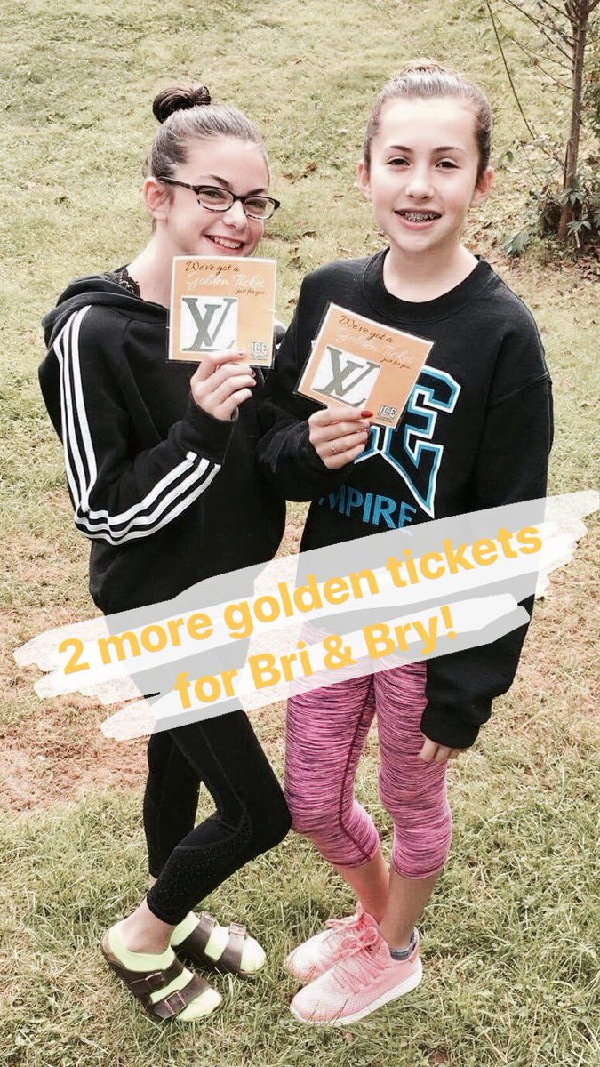 ICE_AllStars's tweet photo. That's 2 more tickets, congratulations both Bri & Bry! #GoldenTicket #juniorprada #whyICE #season8 ππ β€οΈ https://t.co/yaLQvZLhT2