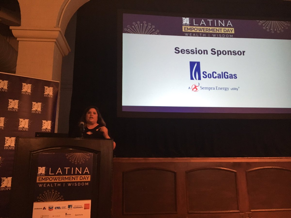 kscott_SoCalGas's tweet photo. Participating in the @HOPELatinas Empowerment Day. Talking about wealth, wisdom, energy and the environment. #LED17 https://t.co/NJGVkBqKRm