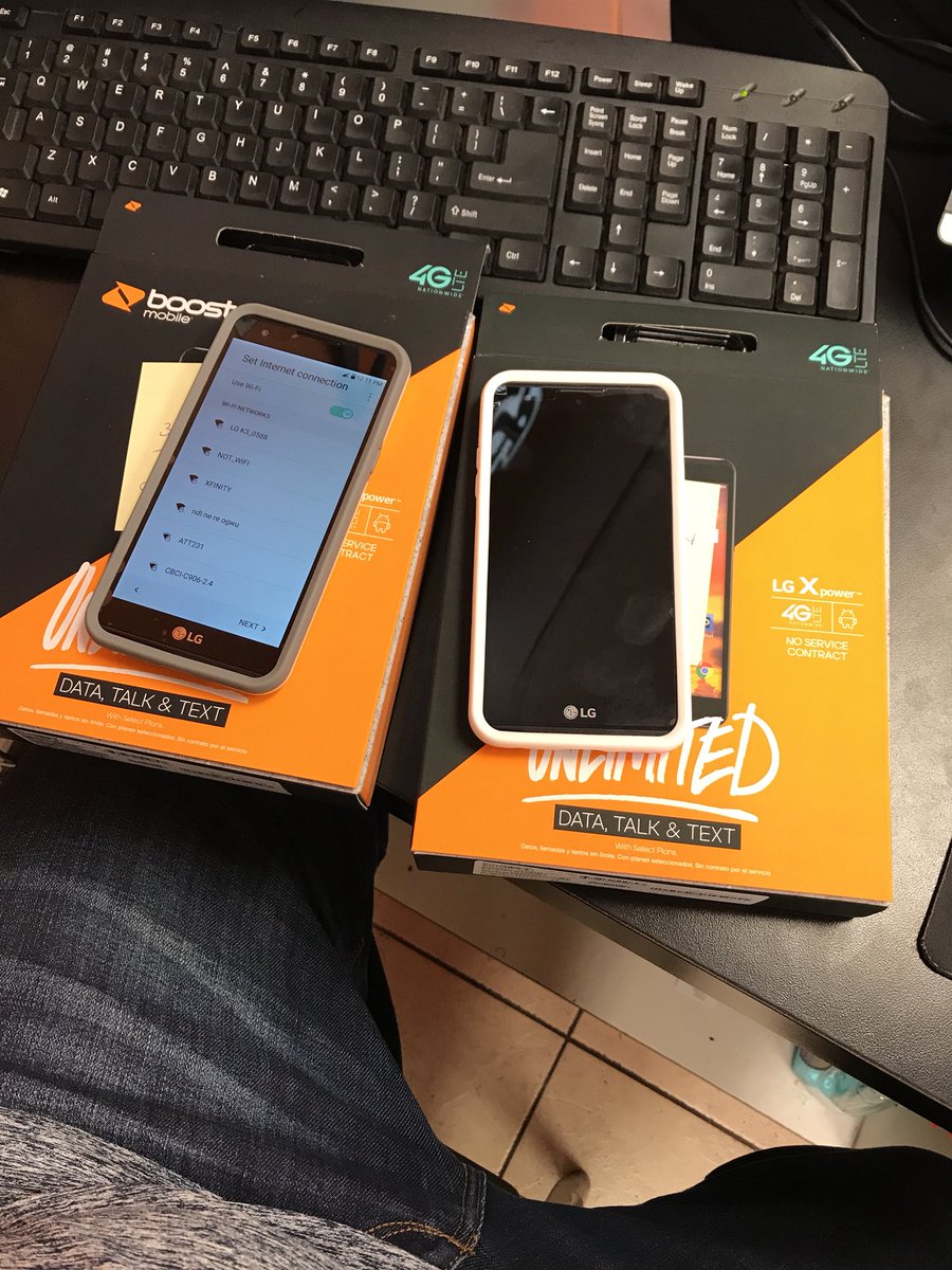 mwsmarv's tweet photo. Lines coming from the other guys to #boostmobile @mywirelessusa @mwsneil  @Hanaee1 @TeamVrabel @clakinspg https://t.co/N6vyKD6jTv