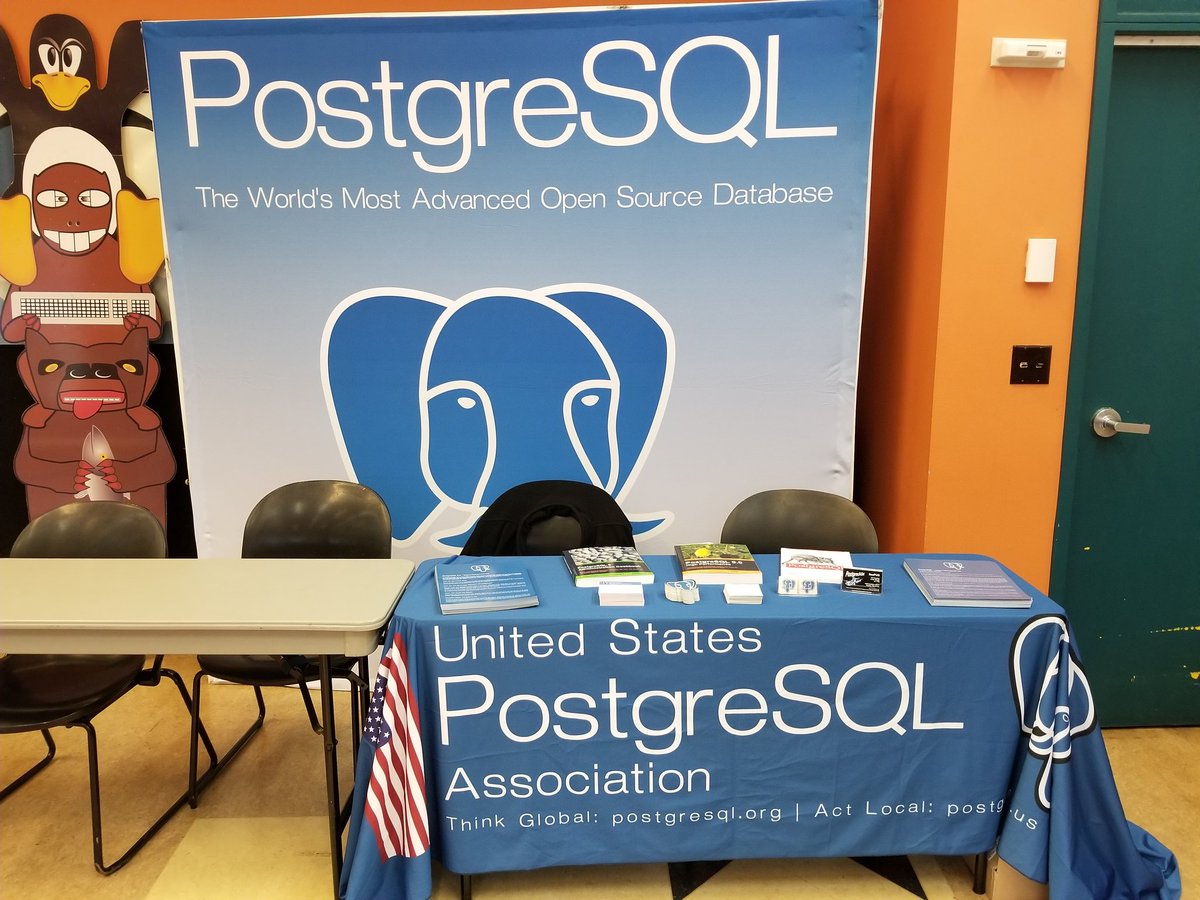 SeattlePostgres's tweet image. Promoting @Postgresql @amplifypostgres booth at @seagl with the help of @pgus and @SeattlePostgres