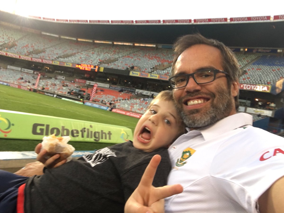 eslocoetzee's tweet photo. Lekker by die Cheetahs vs Bulle game! 
#HiluxInYourHands https://t.co/73QxroyLDm