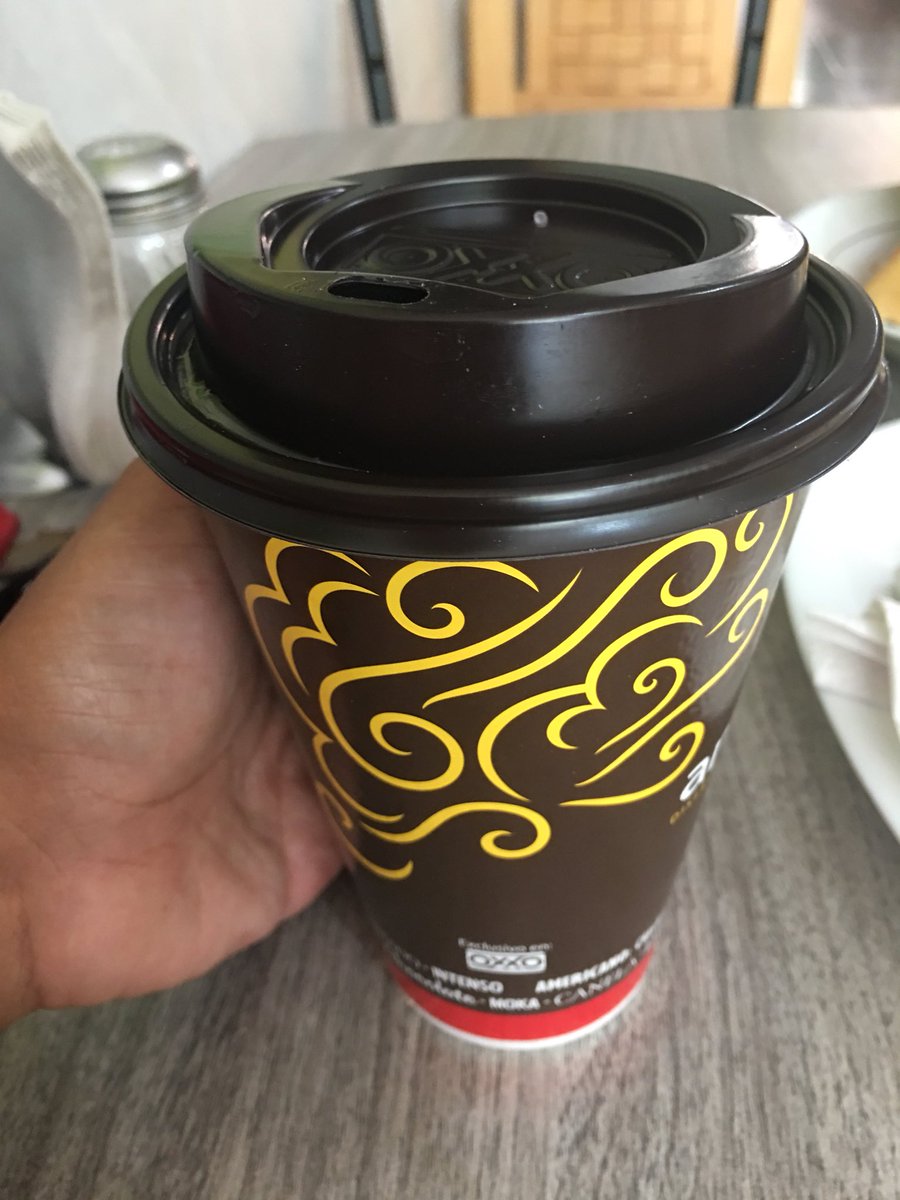 phatocamqr's tweet photo. #ViernesDeCafé volviendo a ser yo, #backrun y como quisiera estar a tu lado #besitos 💋💋 https://t.co/Pxgnt4PD5J