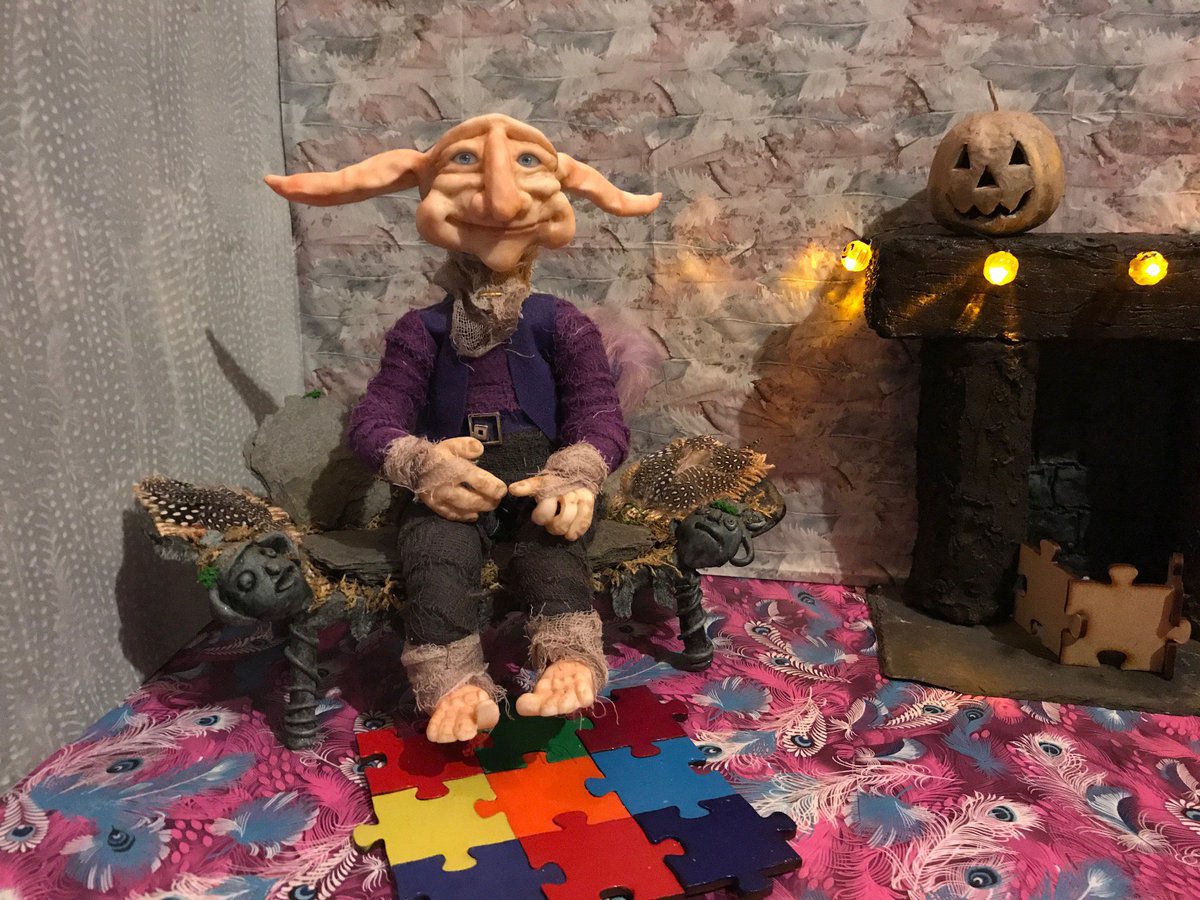 Cornelius is sat waiting patiently ready for Halloween. Only 25 more days to go. #Halloween #HalloweenCountdown #Autism #halloween2017