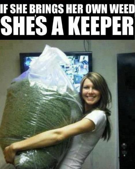 RedEyesOnline's tweet photo. If she brings her own weed
She's a keeper
#StonerGirl #REO https://t.co/TQGcM7KWDd
