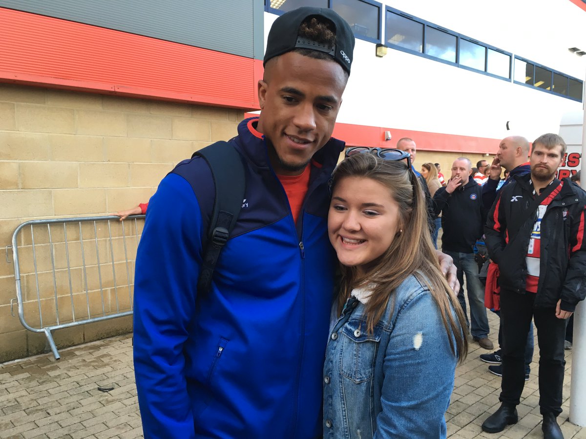 HardysDorset's tweet photo. #fridayfeeling when your daughter gets news to say she is in the D&amp;W squad! #thisgirlcan #rugby #girlsrule her inspiration @anthonywatson_ https://t.co/v4UkkX8aDz